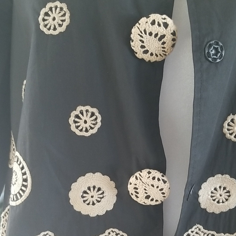 Hazel Black Jacket with Cream Lace Details - Picture 4 of 6